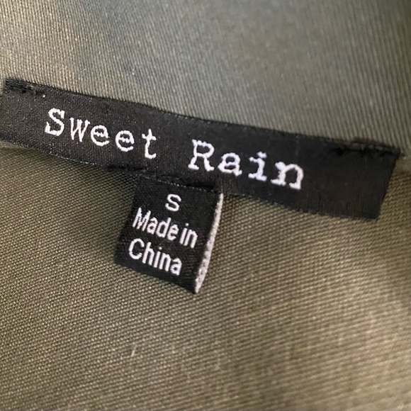 Sweet Rain Women’s Jacket Military Style Olive Green Embellished trim Size S - Picture 8 of 16